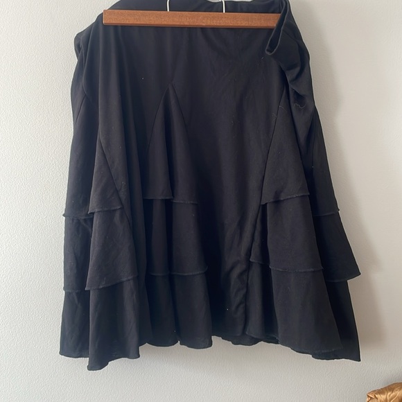 Cute Ralph Lauren Ruffle Skirt - Picture 2 of 3